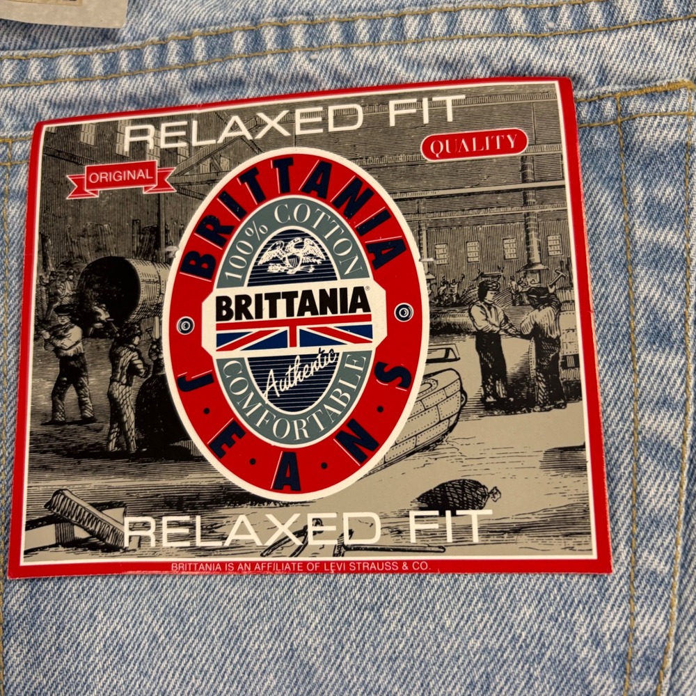 Vtg Brittania Relaxed Fit Jeans Mens 38x32 Light Wash Denim 90s Skater Retro NWT - Picture 3 of 14